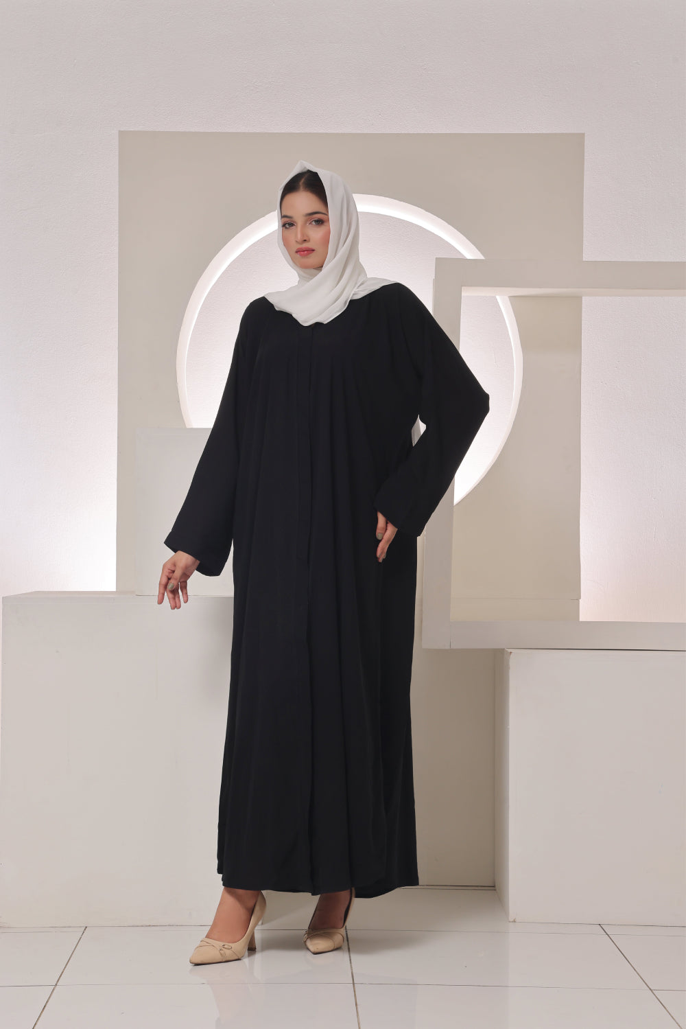 Noor Zarqa Abaya Black
