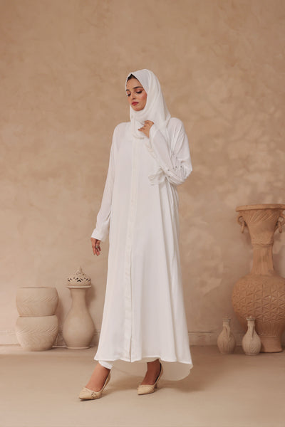 Luna Safa White Abaya
