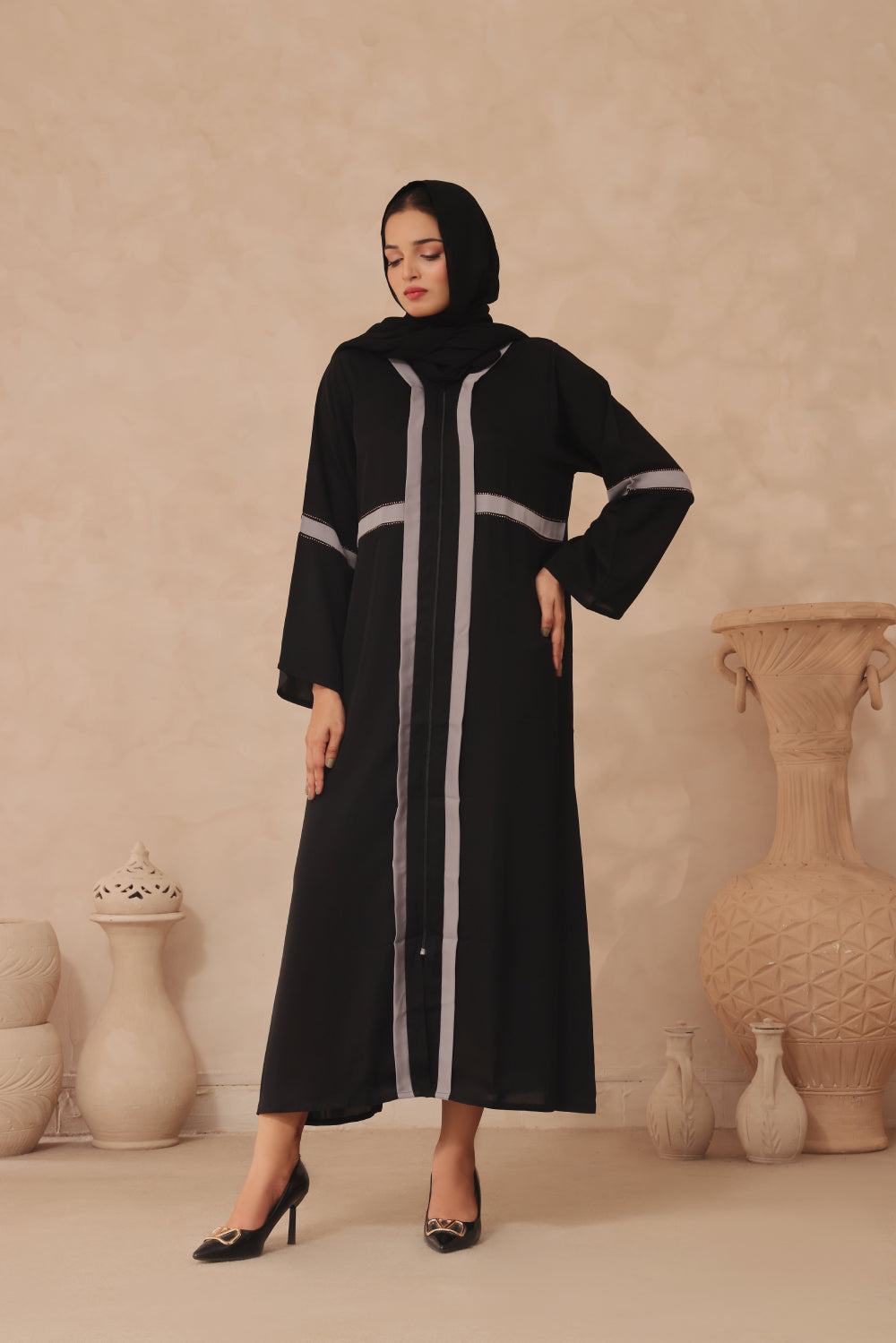 Zivara Eclipse Abaya