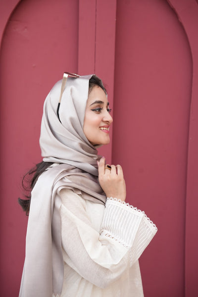 Silk Two Tone Hijab Moon Silver