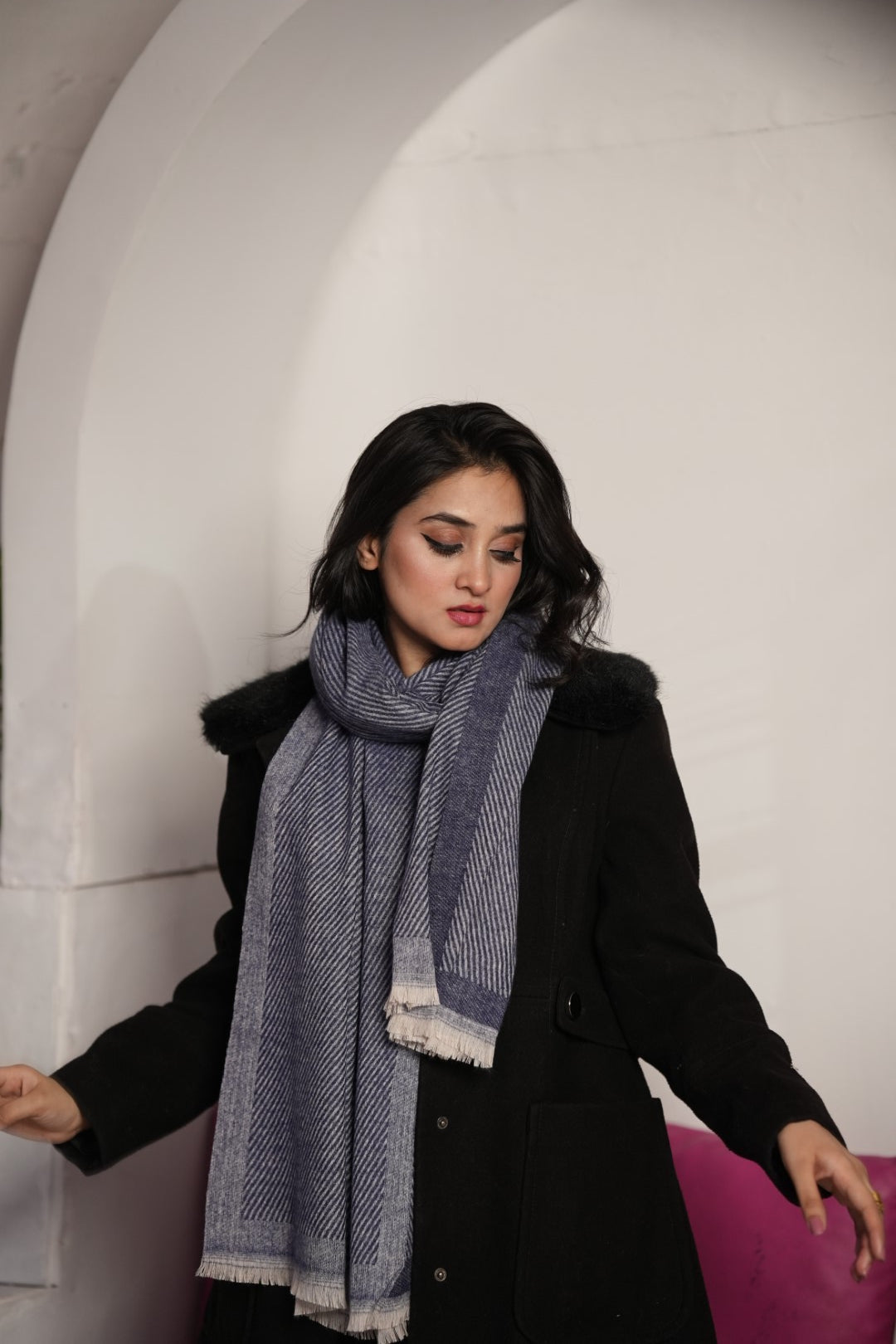 Woolen Diagonal Stripes - Navy