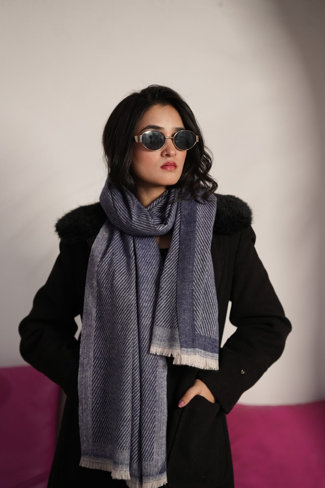 Woolen Diagonal Stripes - Navy