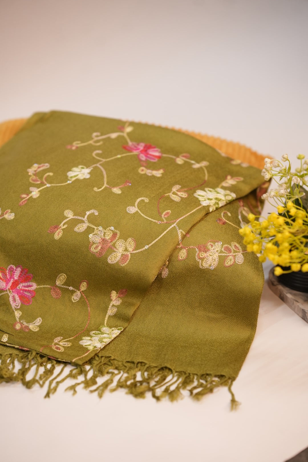 Pashmina Floral Embroidered - Mehndi Green
