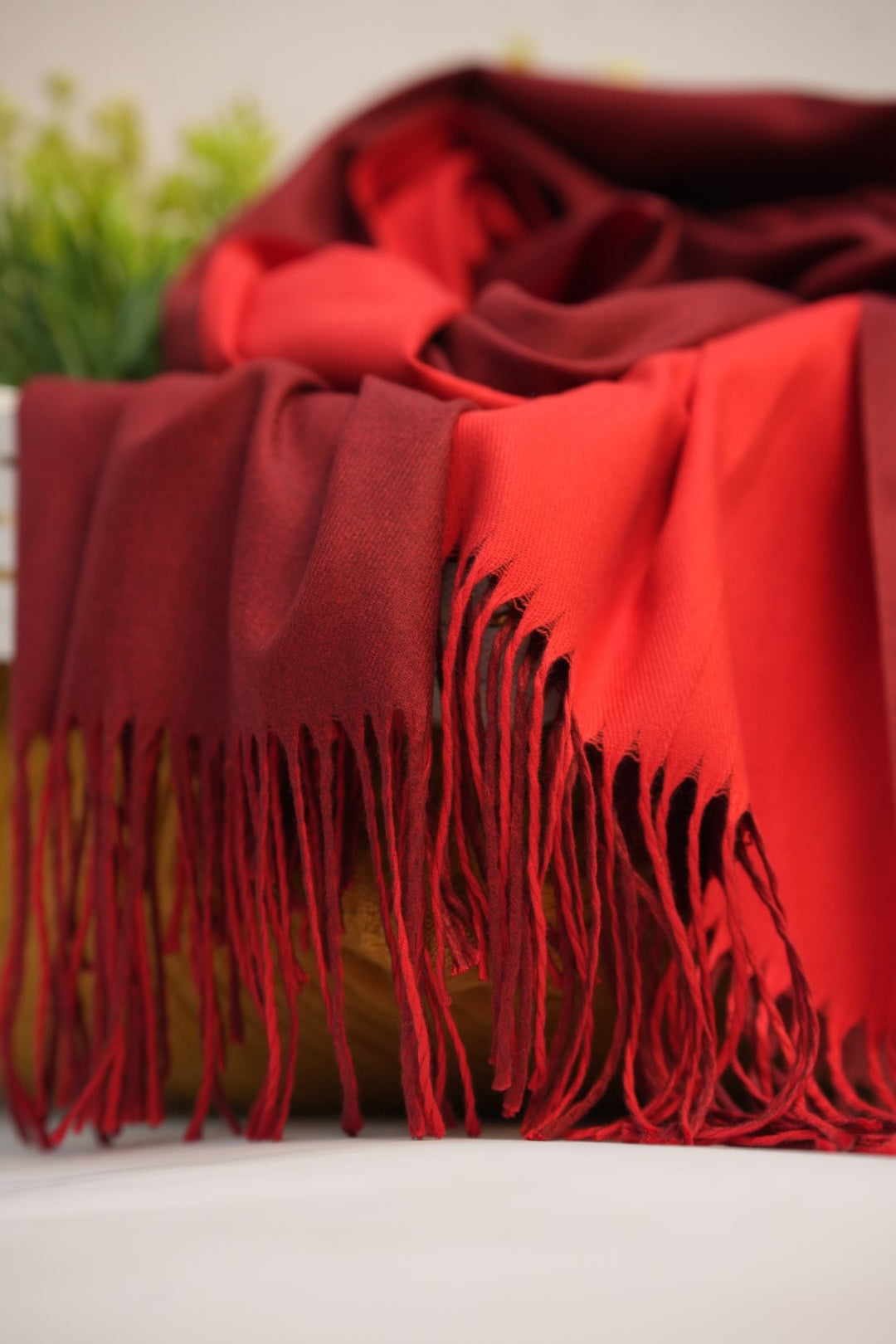Woolen Two-Tone Scarf (Maroon & Red)