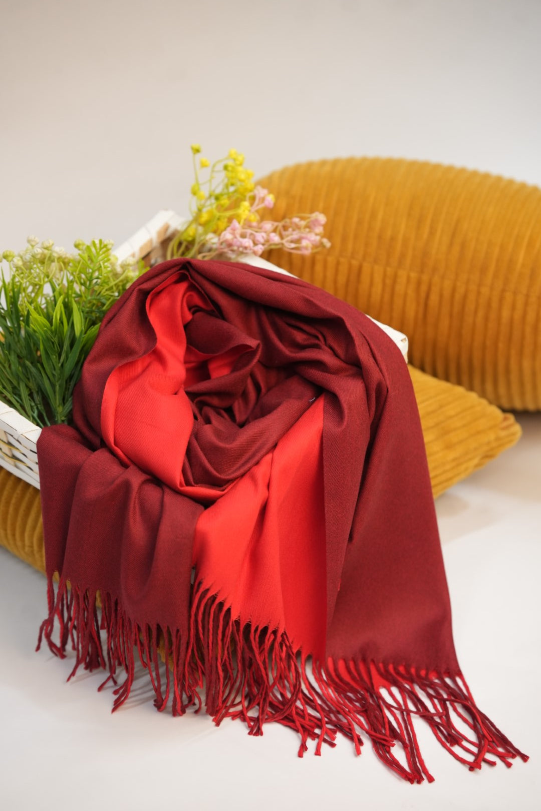 Woolen Two-Tone Scarf (Maroon & Red)
