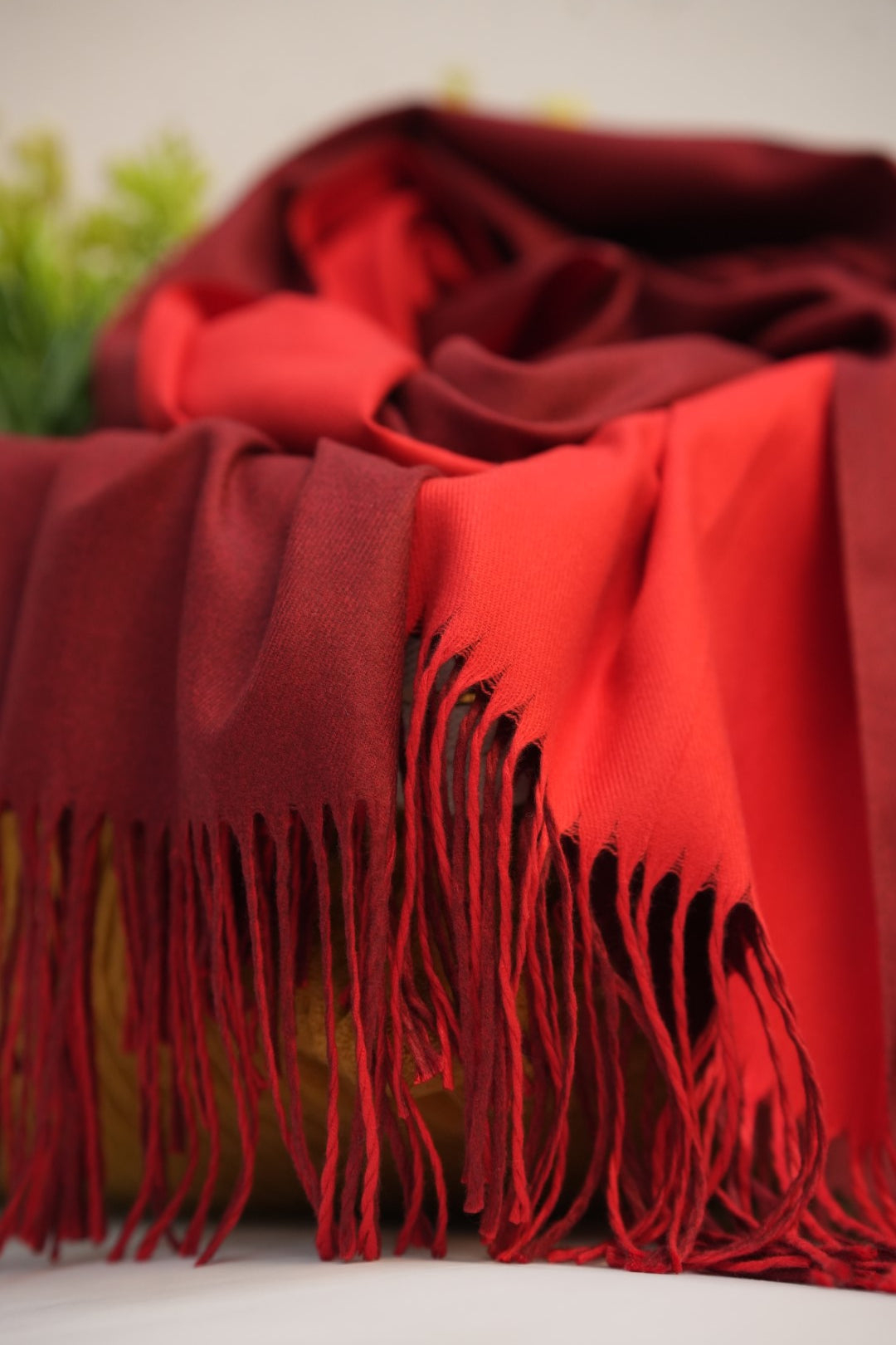 Woolen Two-Tone Scarf (Maroon & Red)