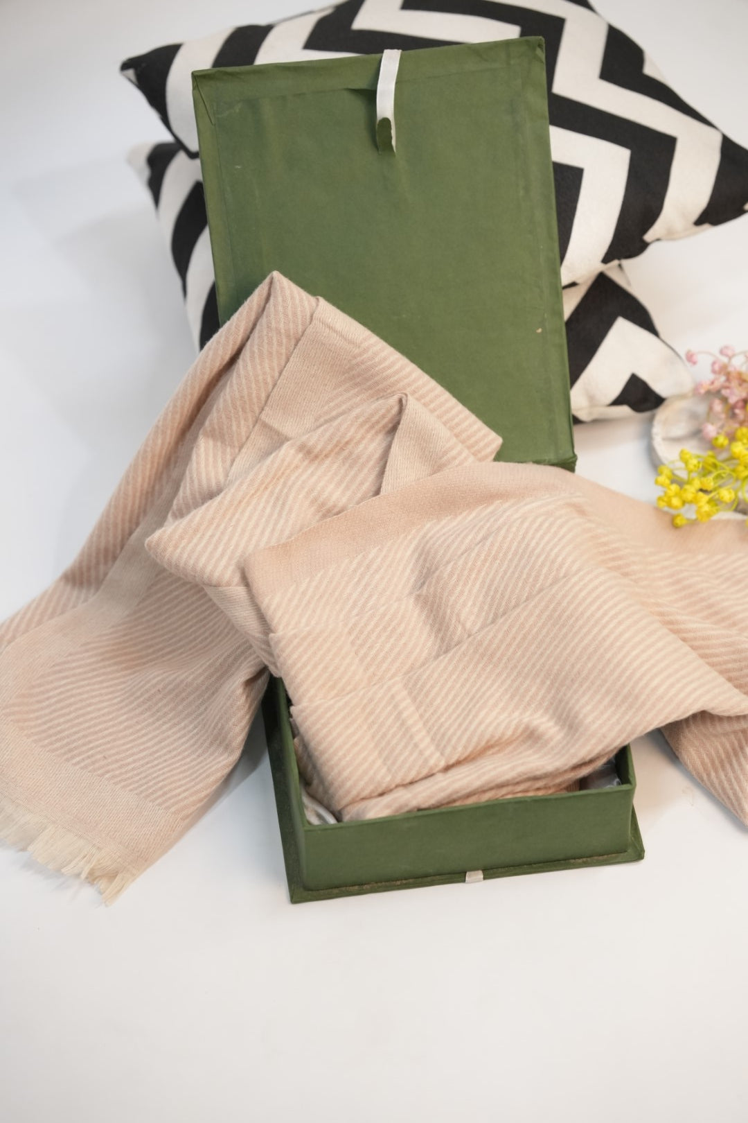 Woolen Diagonal Stripes - Beige