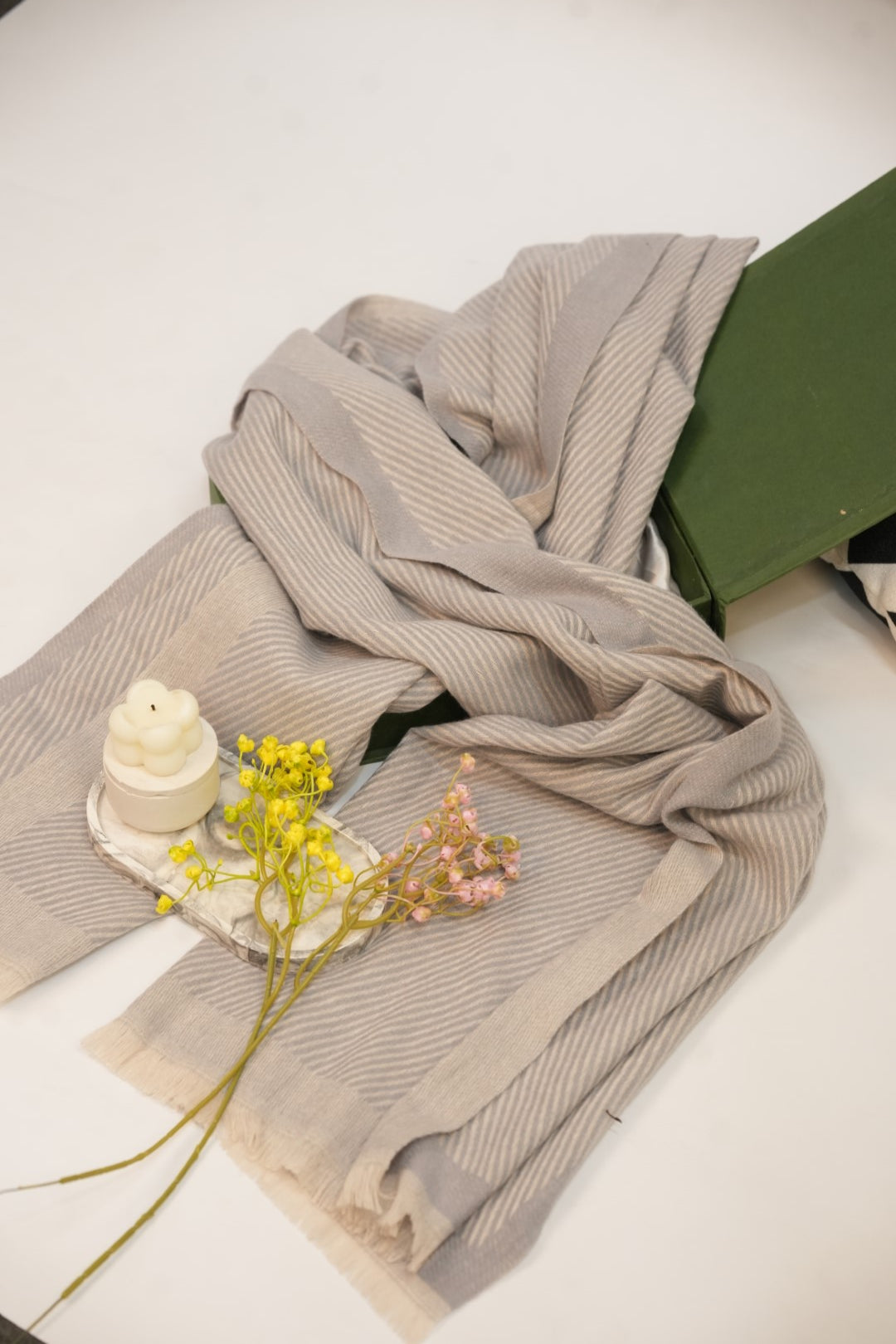 Woolen Diagonal Stripes - Light Grey