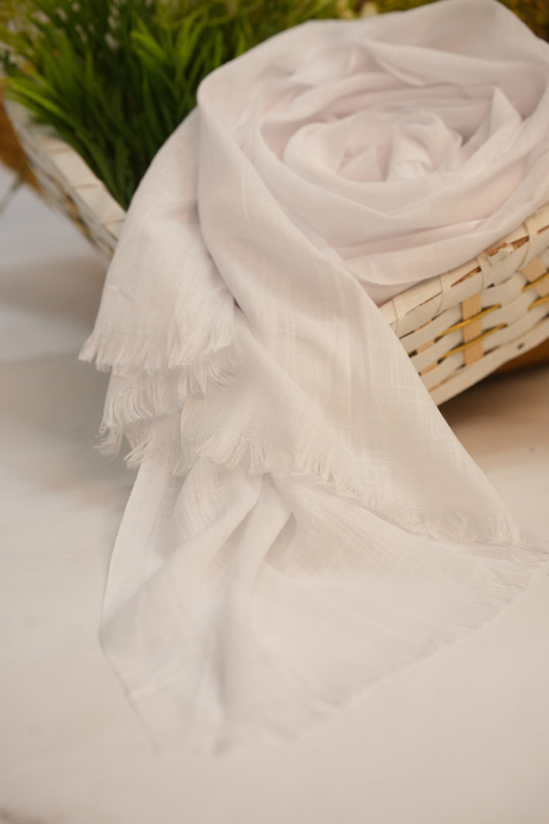 Turkish Slub Lawn - White