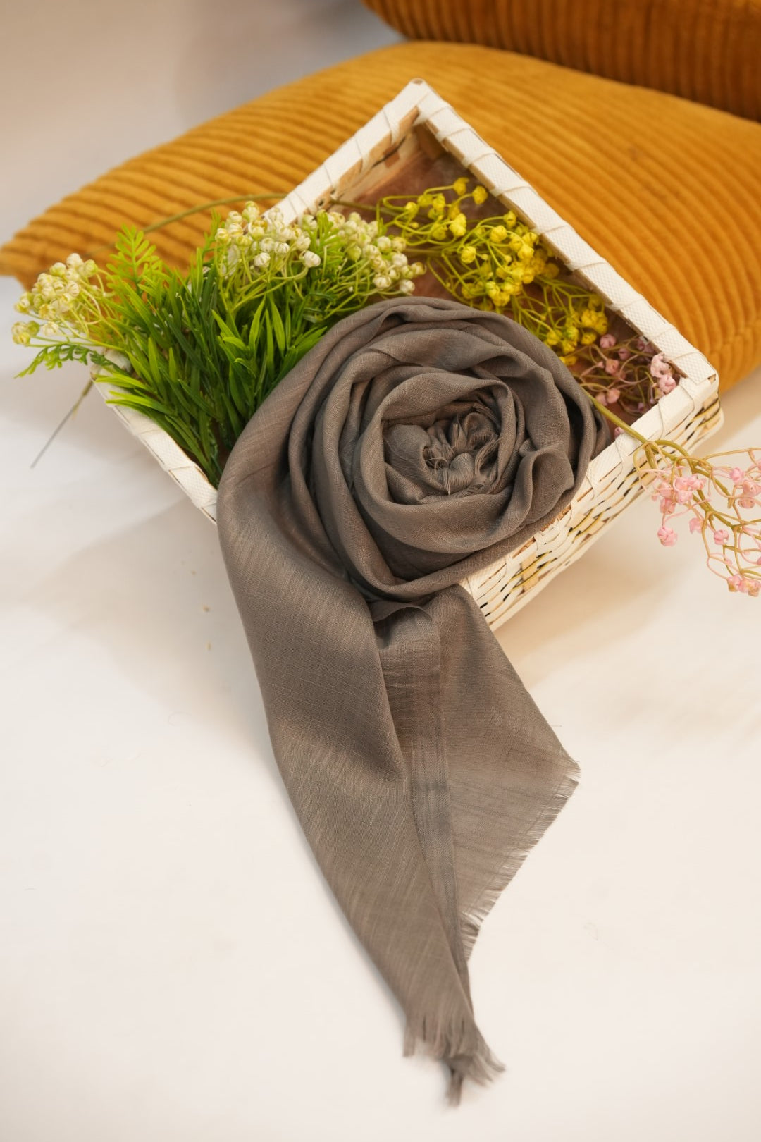 Turkish Slub Lawn - Mud brown