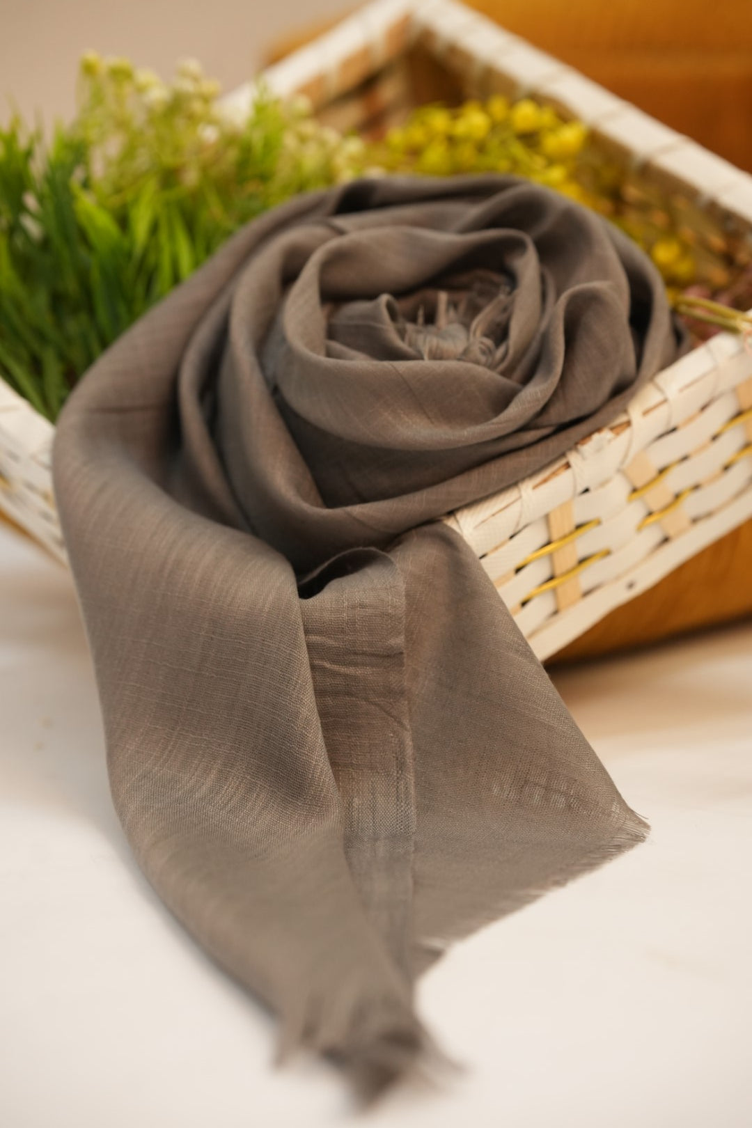 Turkish Slub Lawn - Mud brown