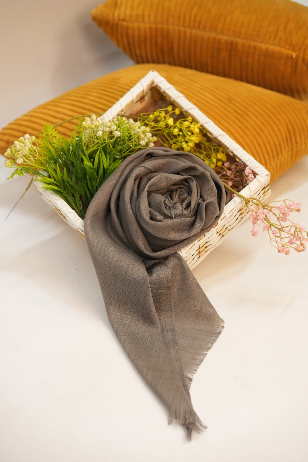 Turkish Slub Lawn - Mud brown