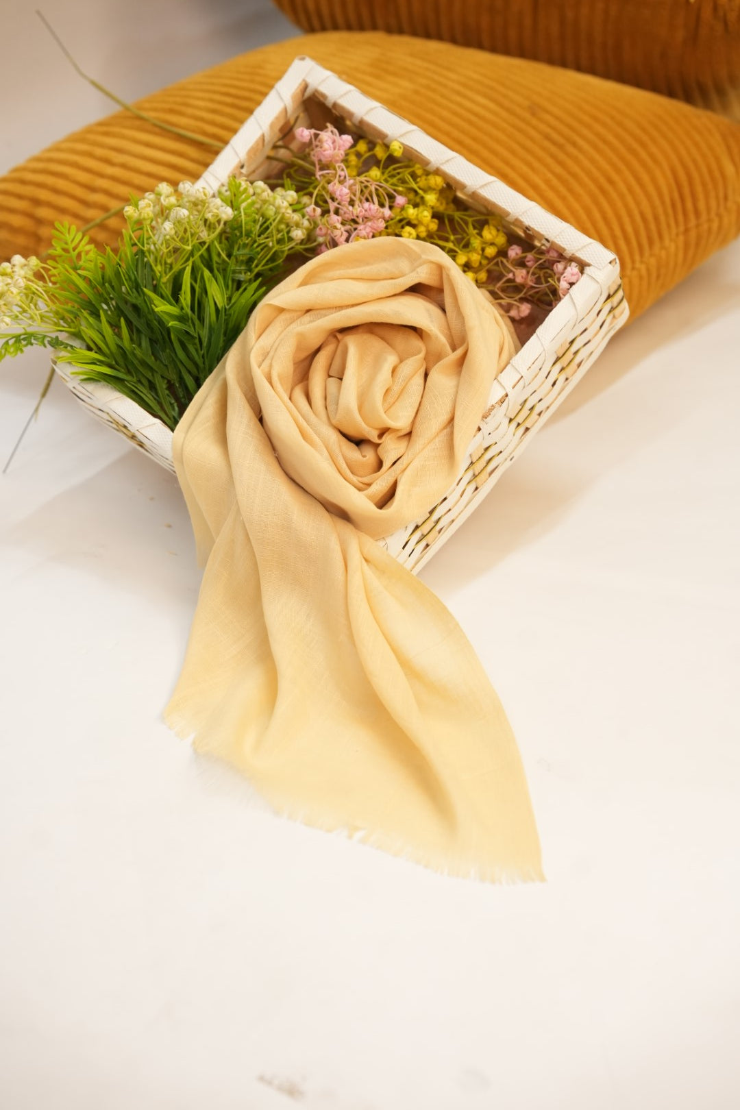 Turkish Slub Lawn - Pale Cream