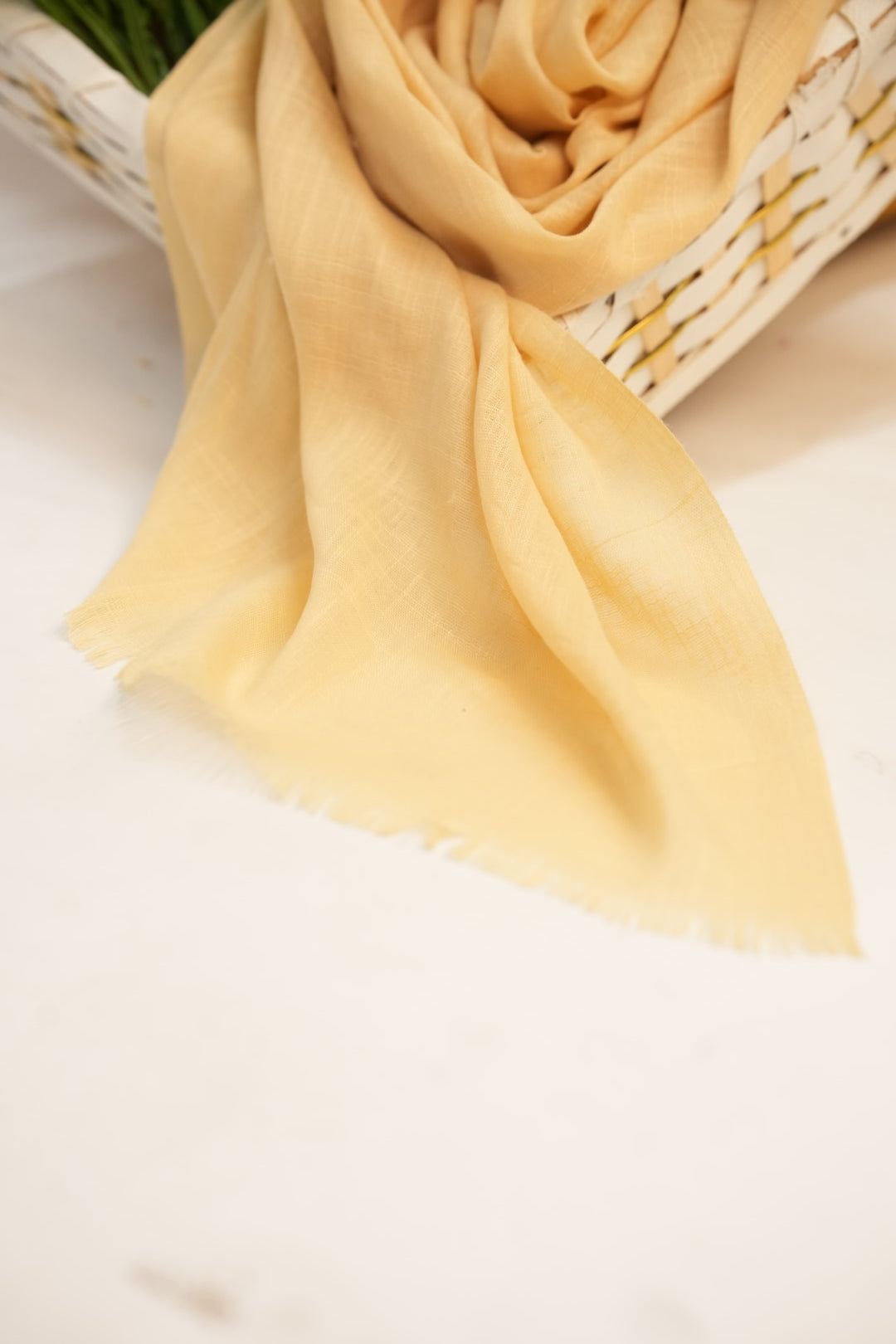 Turkish Slub Lawn - Pale Cream