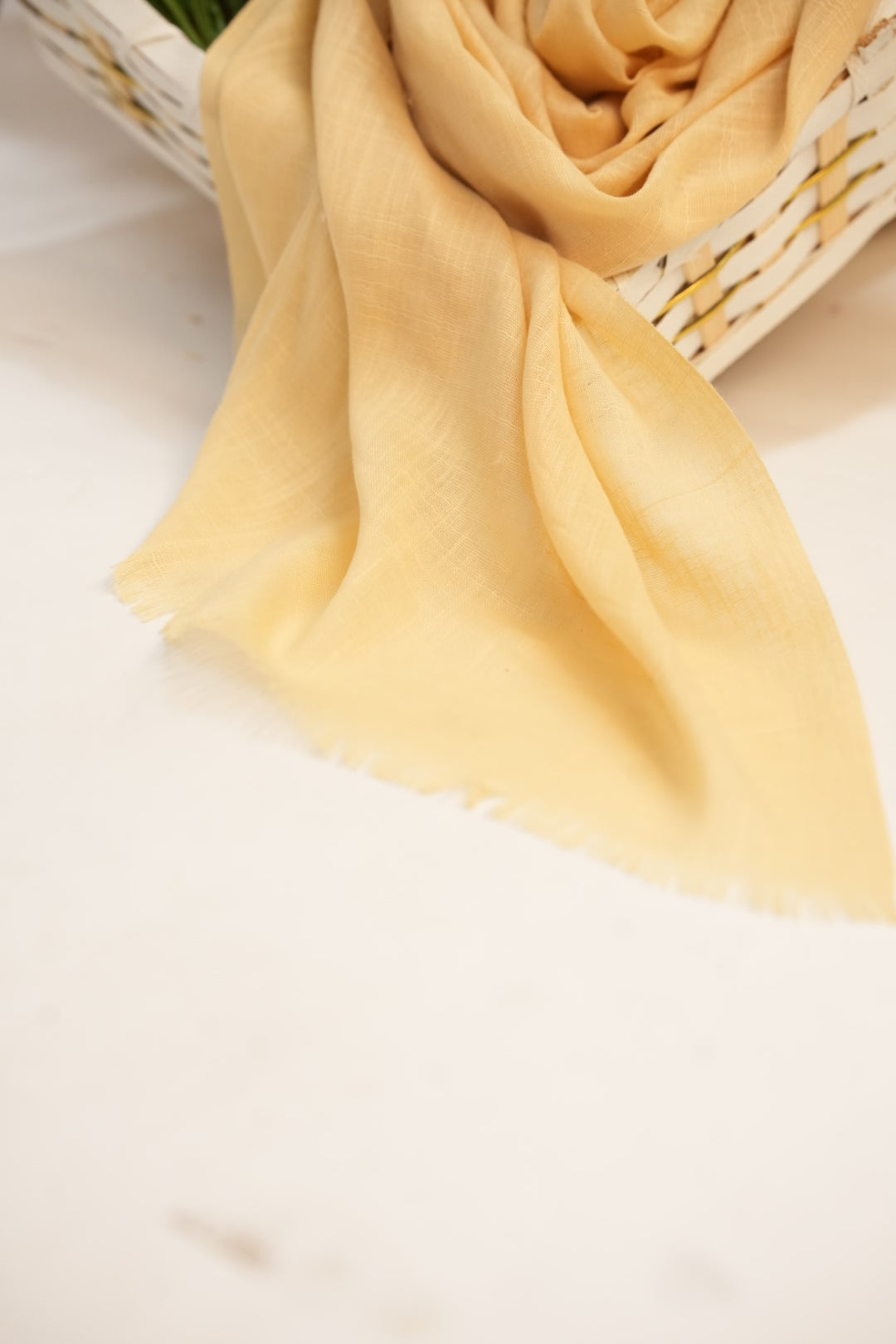 Turkish Slub Lawn - Pale Cream